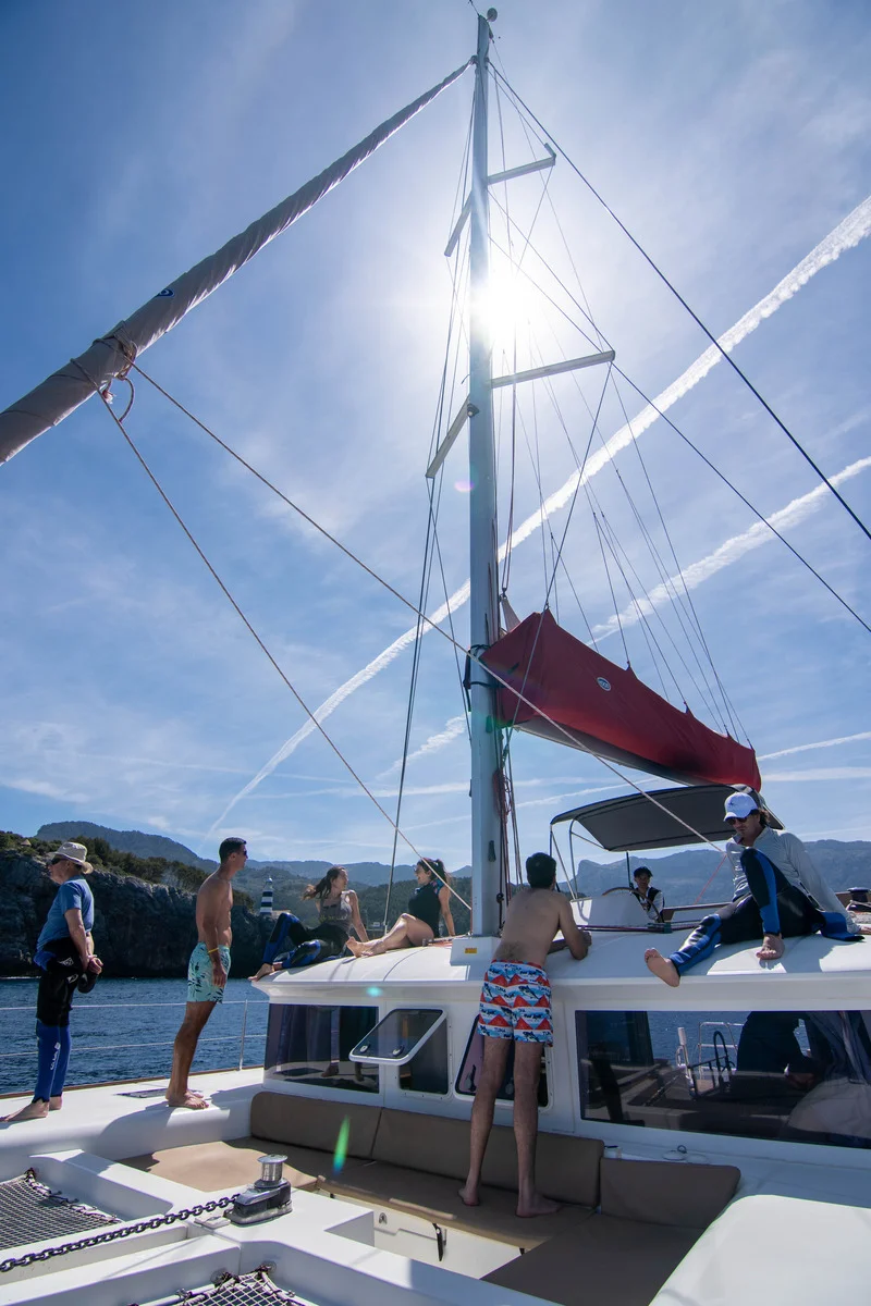 Viajes a medida en Mallorca incentivos corporativos tour de catamaran